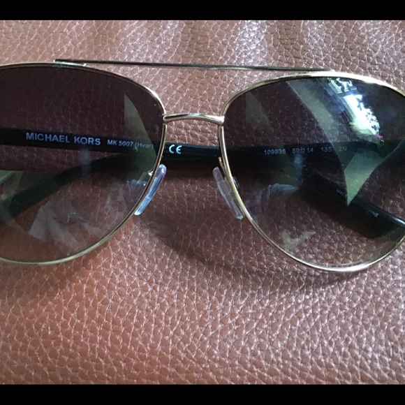 Micheal kors sunglasses - Picture 1 of 2